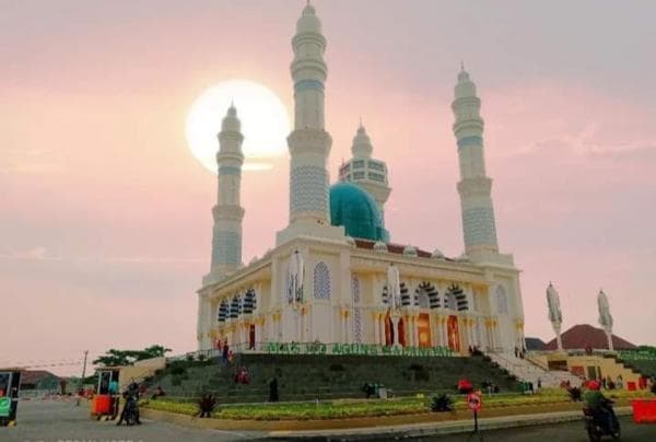 Jadwal Sahur dan Berbuka Puasa Karanganyar Sekitarnya Kamis 13 April 2023