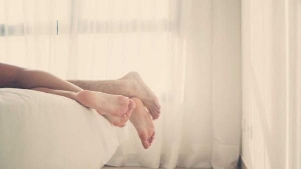 Simak! Deretan Posisi Seks Bagi Pria Bertubuh Gemuk, Bisa Dicoba