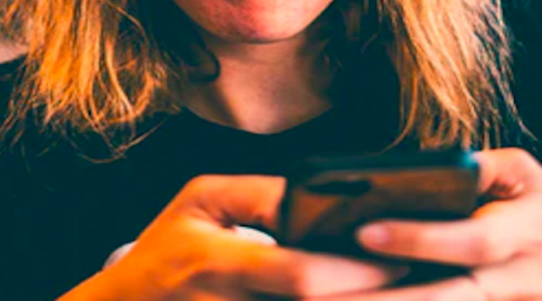 Viral Video Virus Text Bikin Handphone Hang, Incar Pengguna Ponsel Lawas