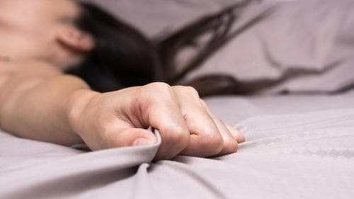 Simak! Ini Tanda-tanda Wanita Orgasme, Pria Wajib Tahu Simak! Ini Tanda-tanda Wanita Orgasme, Pria Wajib Tahu