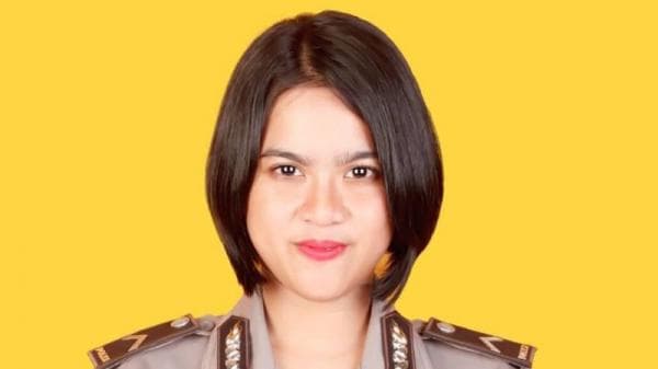 Ini Dia Polwan Cantik yang Viral Mirip Raisa