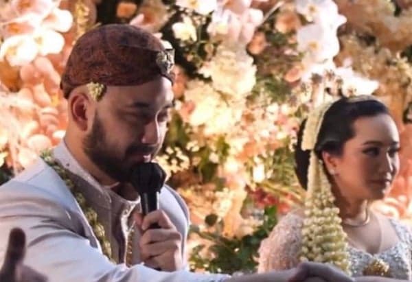 5 Fakta Pernikahan Rachel Amanda dan Narawastu Indrapradna