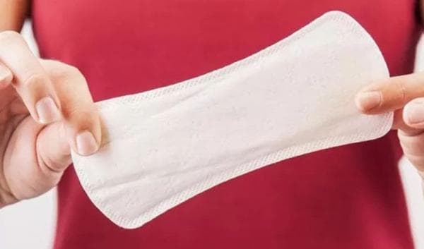 3 Barang yang Dulu Dikenakan Pria Tapi Disukai Wanita Zaman Now