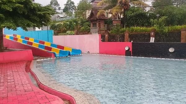Luar Biasa! Wahana Kolam Renang Anak-anak di GJ Kebanggan Kini Makin Ramai Pengunjung Luar Biasa! Wahana Kolam Renang Anak-anak di GJ Kebanggan Kini Makin Ramai Pengunjung