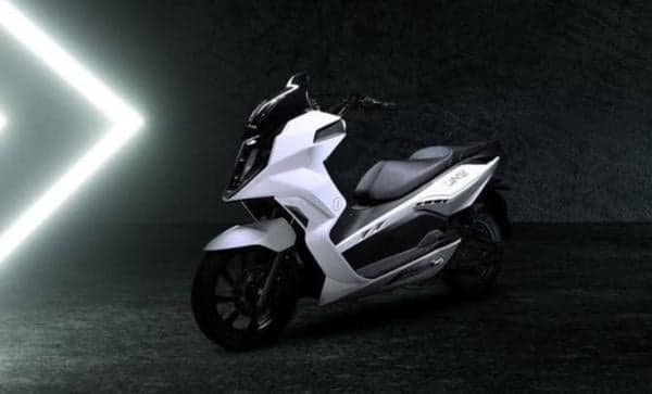 Agar Kota Tak Bising, Begini Cara Pemkot Paris Musnahkan Sepeda Motor Bensin