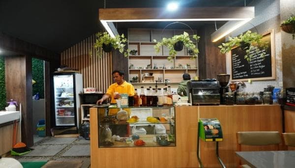 Berkonsep Modern dengan Sentuhan Ornamen Jawa, Cafe Flona Jadi Tempat Nongkrong Baru di Bandung Berkonsep Modern dengan Sentuhan Ornamen Jawa, Cafe Flona Jadi Tempat Nongkrong Baru di Bandung