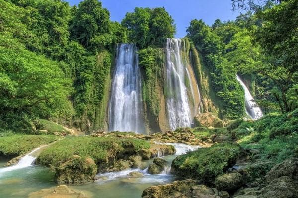 15 Curug di Sukabumi, Rekomendasi Tempat Healing yang Gak Bikin Kantong Kering 15 Curug di Sukabumi, Rekomendasi Tempat Healing yang Gak Bikin Kantong Kering