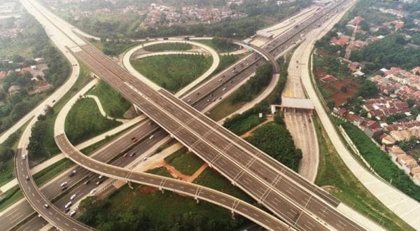 Ada Cisumdawu, Inilah 18 Ruas Tol yang Ditargetkan Beroperasi 2023