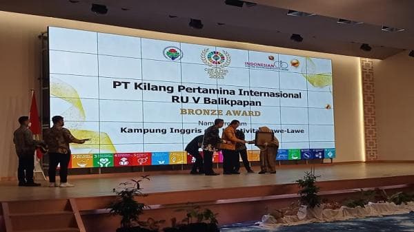 Peringati Hari BUM Desa, Kemendes PDTT dan ISSF Berikan Sejumlah Penghargaan