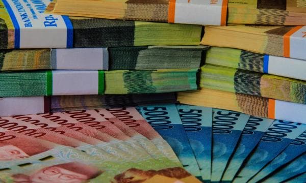 Ingin Dapatkan Uang Miliaran Rupiah Lewat Internet, Simak 5 Caranya berikut Ingin Dapatkan Uang Miliaran Rupiah Lewat Internet, Simak 5 Caranya berikut