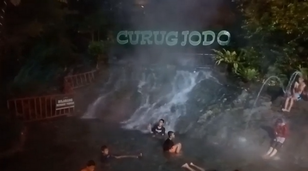 Mitos Dibalik Keindahan Curug Jodo Ciater Subang, Tempat Mandi Dayang Sumbi Bertemu Sangkuriang Mitos Dibalik Keindahan Curug Jodo Ciater Subang, Tempat Mandi Dayang Sumbi Bertemu Sangkuriang