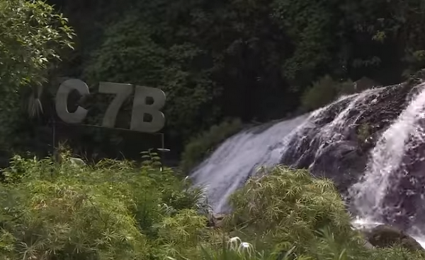 Mitos Kutukan di Curug Tujuh Bidadari di Balik Ikon Wisata yang Indah dari Ungaran Mitos Kutukan di Curug Tujuh Bidadari di Balik Ikon Wisata yang Indah dari Ungaran