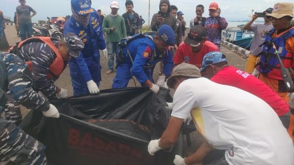 Wisatawan Asal Sukoharjo Tenggelam di Pantai Anyer Ditemukan Meninggal
