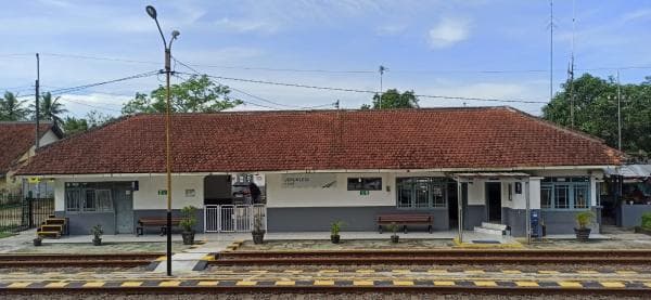 Stasiun Jeruklegi Cilacap Kembali Layani Penumpang Mulai 1 Maret 2023, Simak Jadwal KA