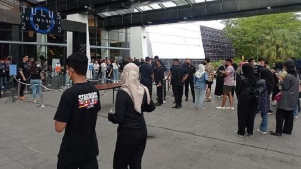 Tulus Tur Manusia 2023, Penggemar di Manado Mulai Padati Lokasi Konser