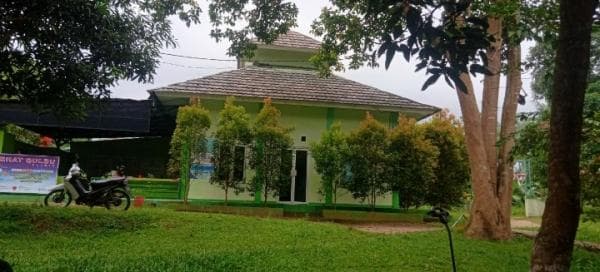 Gemar Hijrah Ke Ponpes Bahkan Sampai Timur Tengah, Hingga Akhirnya Membangun Pesantren di Mancak