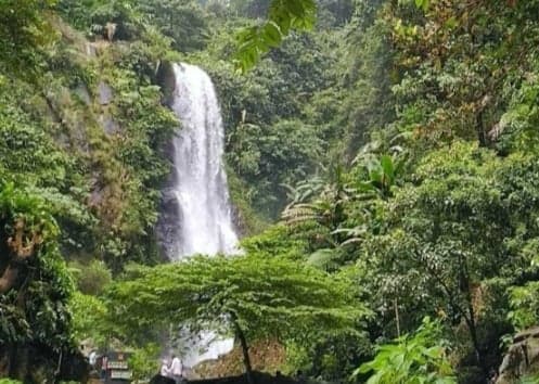 Curug Cigentis Saksi Bisu Sejarah Putri Padjajaran Memeluk Agama Islam