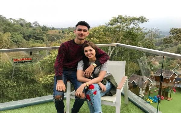 Mantan Suami Raya Kitty Alami Koma Hingga Meninggal Dunia pada Hari Ini