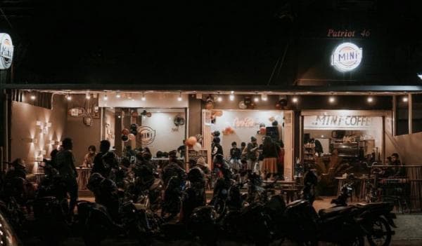 9 Tempat Nongkrong di Garut, Rekomendasi Bagi Milenial Ngopi Enak dan Hemat 9 Tempat Nongkrong di Garut, Rekomendasi Bagi Milenial Ngopi Enak dan Hemat