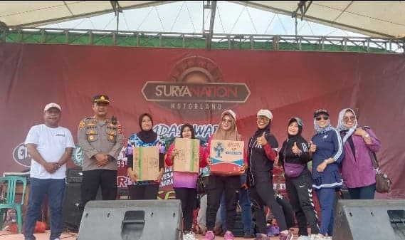 Aniversary 1 Dasawarsa Semvax Kecamatan Mancak Gelar Aksi Donor Darah dan Senam Massal