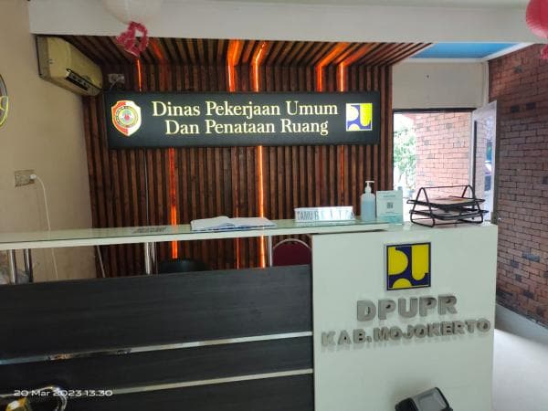 Tak Kunjung Dibayar, Kabid PUPR Dikirimi Somasi Kedua, Alamat Rumah Kosong Minta Dikirim ke Kantor Tak Kunjung Dibayar, Kabid PUPR Dikirimi Somasi Kedua, Alamat Rumah Kosong Minta Dikirim ke Kantor