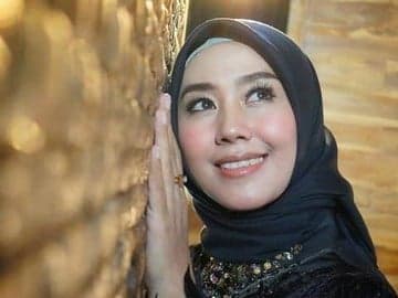 Profil Gita KDI, Penyanyi Dangdut yang Tampil Mesra dengan Dedi Mulyadi