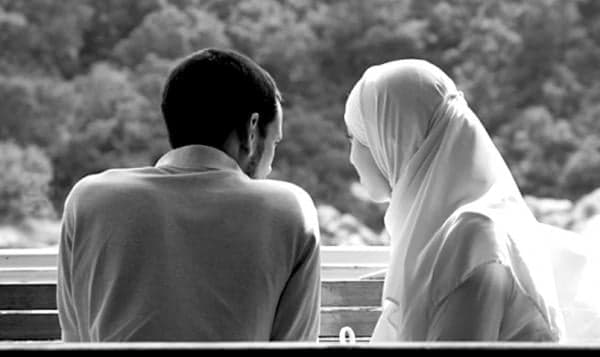 Nafkah Istri atau Orang Tua, Mana yang Harus Didahulukan?