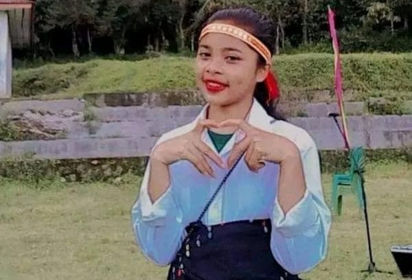 Siswa SMAN 5 Lamba Leda Raih Juara 2 Lomba Cipta dan Baca Puisi FLS2N Manggarai Timur Siswa SMAN 5 Lamba Leda Raih Juara 2 Lomba Cipta dan Baca Puisi FLS2N Manggarai Timur