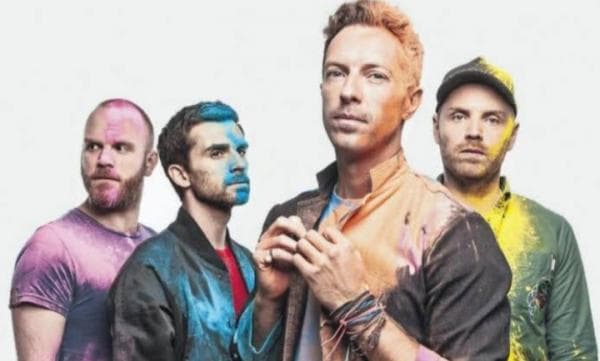 Lirik Lagu Coldplay Paradise: Every Time She Closed Her Eyes Lirik Lagu Coldplay Paradise: Every Time She Closed Her Eyes