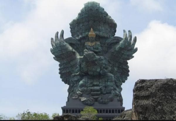 Catat, Harga Tiket Masuk Taman Budaya GWK Bali Termasuk Jam Operasional Serta Pertunjukan Tari