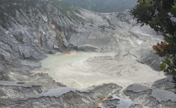 Catat, Tiket Masuk Tangkuban Perahu, Wisata Legenda di Tanah Pasundan
