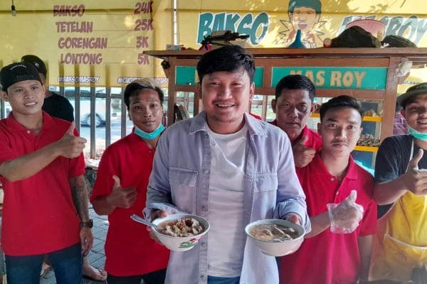Bakso Enak di Surabaya Timur, Pentol dan Tetelan Daging Sapinya Bikin Ketagihan