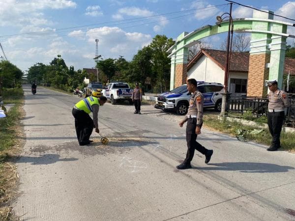 Kecelekaan Lalu Lintas di Grobogan, Dua Motor Adu Banteng Satu Orang Meninggal