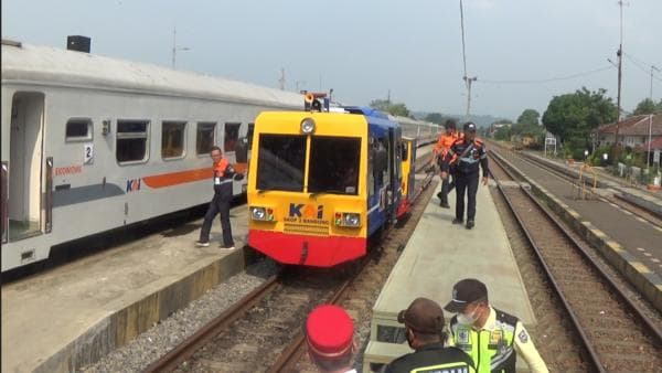 Jelang Pemberlakukan Gapeka 2023, Daop 2 Bandung Cek Jalur Kereta
