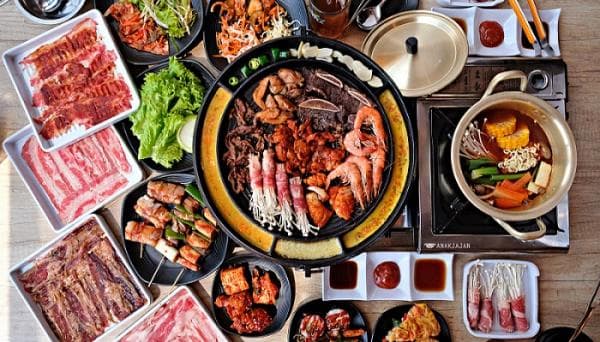 Ini Dia 14 Restoran All You Can Eat di Bandung yang Enak dan Murah, Kuy Gaskeun!