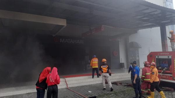Kebakaran Matahari Depstore Tasikmalaya, Sumber Api Berada di Lantai 2