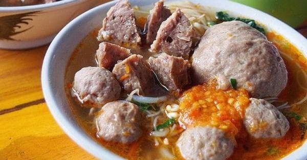 Tempat Makan Bakso Legendaris di Garut, Coba Mampir dan Jajan di 6 Lokasi Ini Tempat Makan Bakso Legendaris di Garut, Coba Mampir dan Jajan di 6 Lokasi Ini