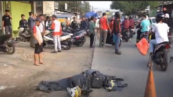 Tragis!  Kurir Pengantar Paket Tewas Dilindas Truk, Gara-gara Sopir Minum Es