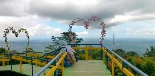 Saung Biru Menjadi Salah Satu Tempat Wisata Favorit Di Pandeglang Banten Saung Biru Menjadi Salah Satu Tempat Wisata Favorit Di Pandeglang Banten