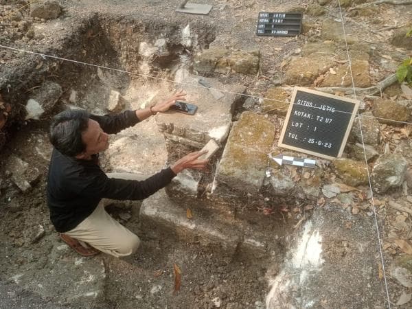 Ekskavasi Arkeologi, Diyakini Struktur Bangunan Kuno Candi Lamongan