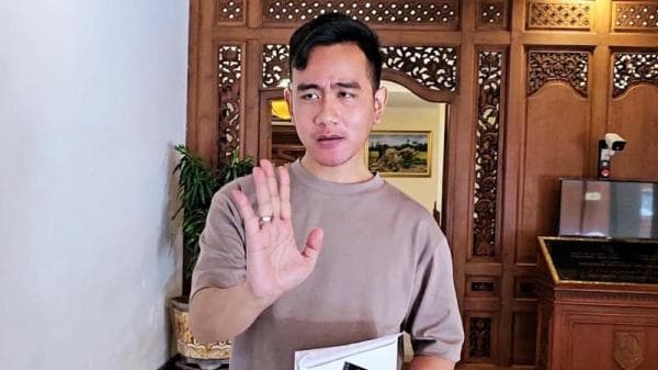 Viral, Poster Ibas-Gibran Pasangan Capres-Cawapres Bergema di Twitter Relawan Dinilai Terlalu Ngasak