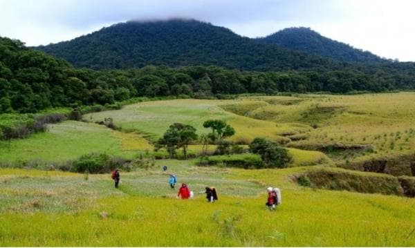 Kabupaten Garut Disebut Swiss Van Java? Ternyata Ini Alasannya