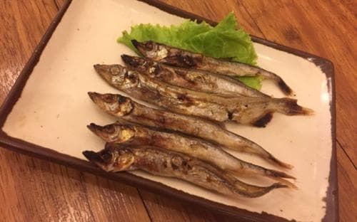 Ini 5 Manfaat Ikan Shisamo yang Viral karena Dimakan Cipung