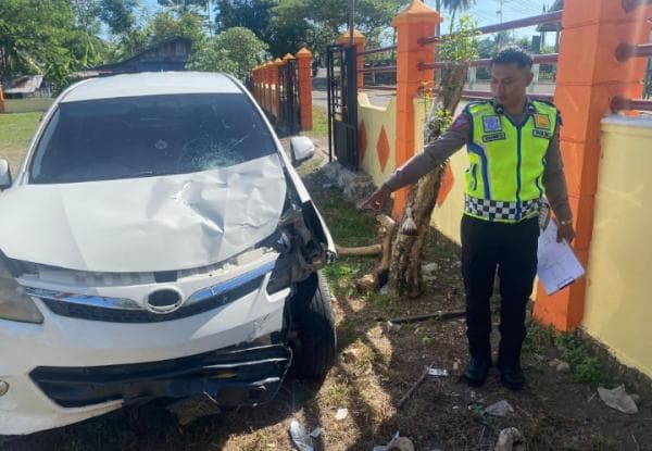 Seorang Siswi MAN 2 Pidie Jaya Meninggal Dunia usai Tabrakan dengan Mobil Oknum PNS