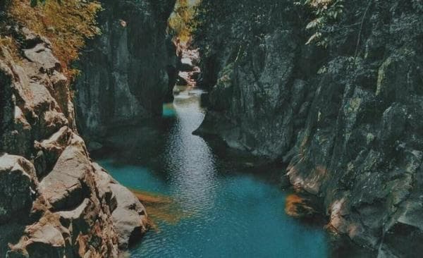 Leuwi Jurig, Destinasi Wisata Tersembunyi di Garut dan Menyimpan Mitos Angker