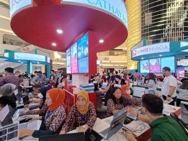 Berwisata ke Destinasi Dunia melalui Cathay Pacific Travel Fair 2023