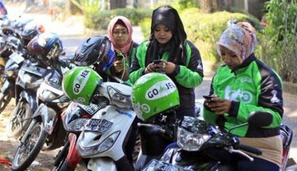 Tiga Cara Mudah Memilih Driver Gojek Wanita! Kaum Hawa Wajib tau nih