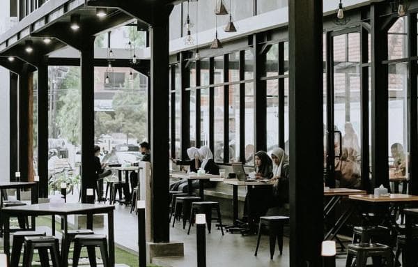 Rekomendasi 6 Cafe Instagramable di Ponorogo, Cocok Buat Malming Bareng Pacar