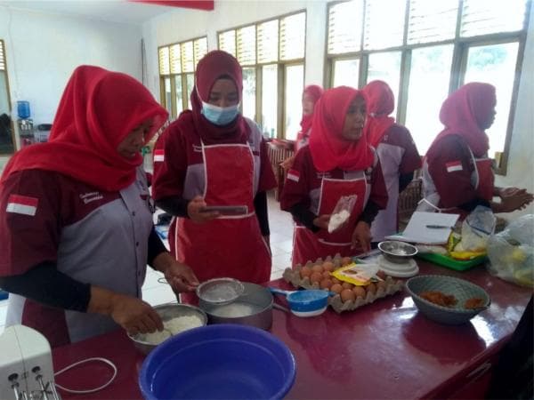 Pameran Top Sedasa di Kecamatan Haurgeulis, Disnaker Indramayu Kenalkan Program Pe-ri