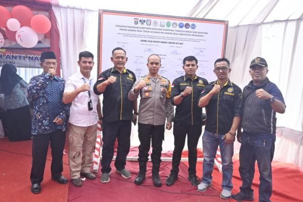 Video Polres Pringsewu Launching Kampung Tangguh Bebas Narkoba Video Polres Pringsewu Launching Kampung Tangguh Bebas Narkoba
